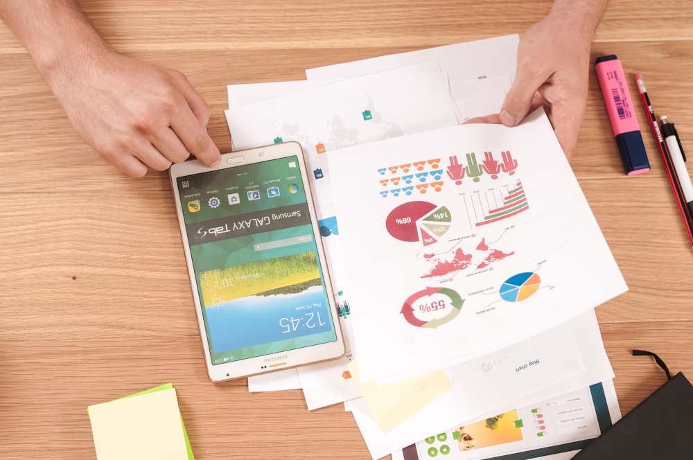 Ilustrasi bisnis untuk panduan: Checklist Awal Legalitas Bisnis